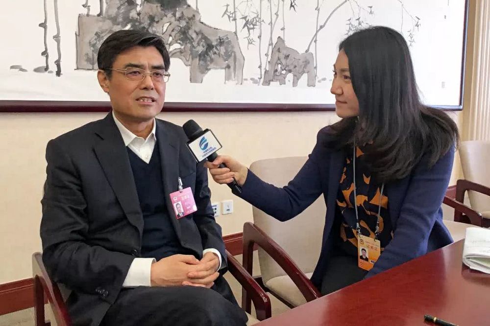 當(dāng)好能源轉(zhuǎn)型與清潔發(fā)展排頭兵——訪全國政協(xié)委員，中國華能集團有限公司董事長、黨組書記舒印彪