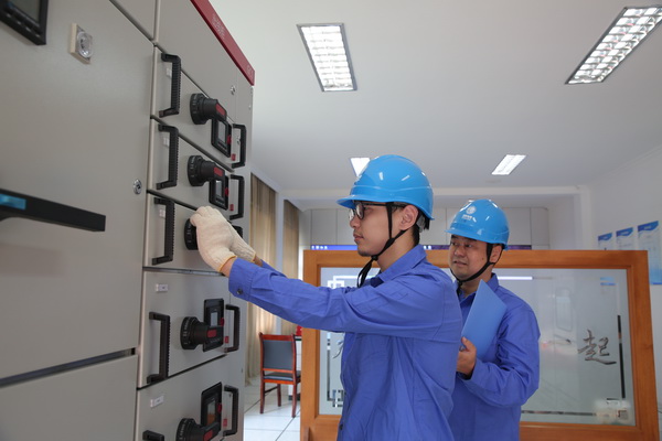 國(guó)網(wǎng)寧?？h供電公司：新型智能配電柜上線 助推用電側(cè)數(shù)字化轉(zhuǎn)型