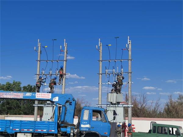 阿拉善電業(yè)局烏力吉供電分局 戍守邊防，電力護(hù)航