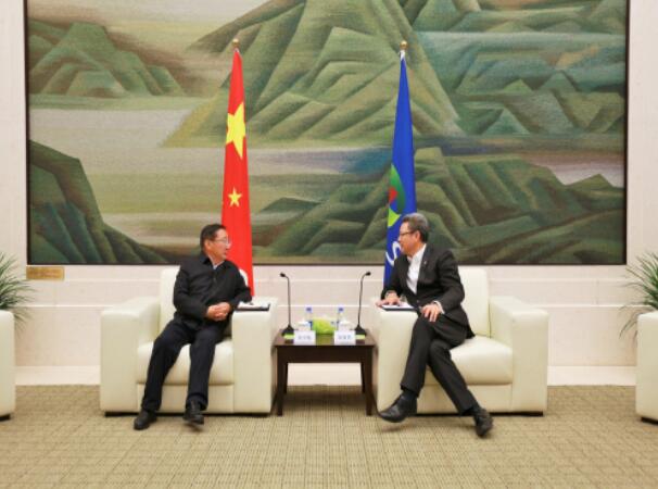 錢(qián)智民會(huì)見(jiàn)青海省政協(xié)副主席、海南州委書(shū)記張文魁