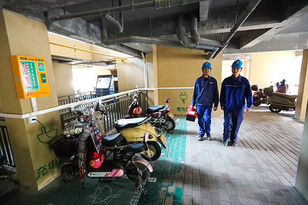 “小電驢”充電更安全了！寧?？h24393個(gè)充電接口完成升級改造