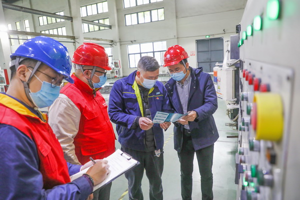 浙江寧波供電：春節(jié)企業(yè)不停產(chǎn)，供電服務(wù)“不打烊”
