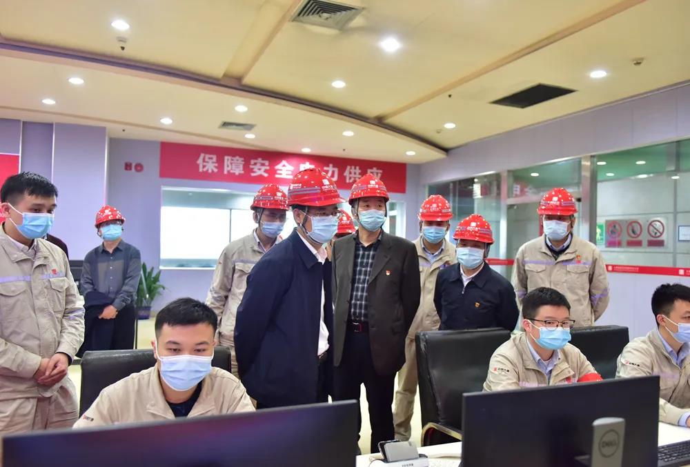 華銀電力賀子波、陳自強一行到湘潭發(fā)電公司調(diào)研