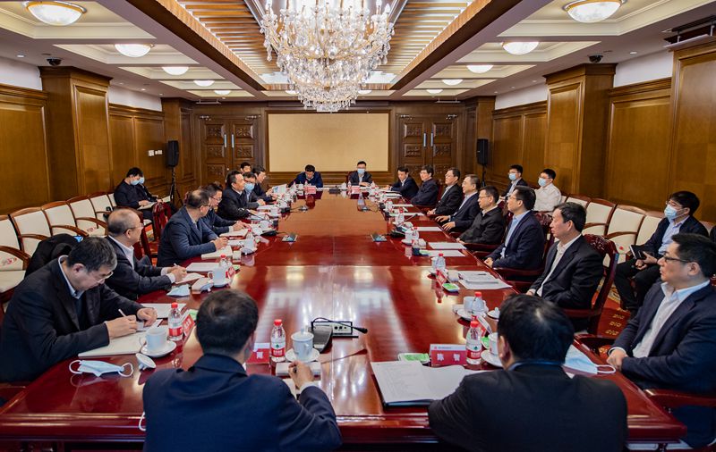 鄒磊、寇偉會見哈電集團(tuán)董事長曹志安、總經(jīng)理吳偉章