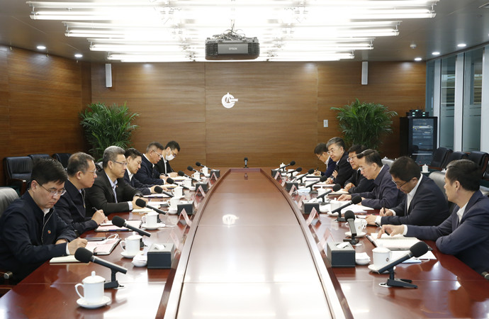 錢智民拜會中國海油董事長、黨組書記汪東進