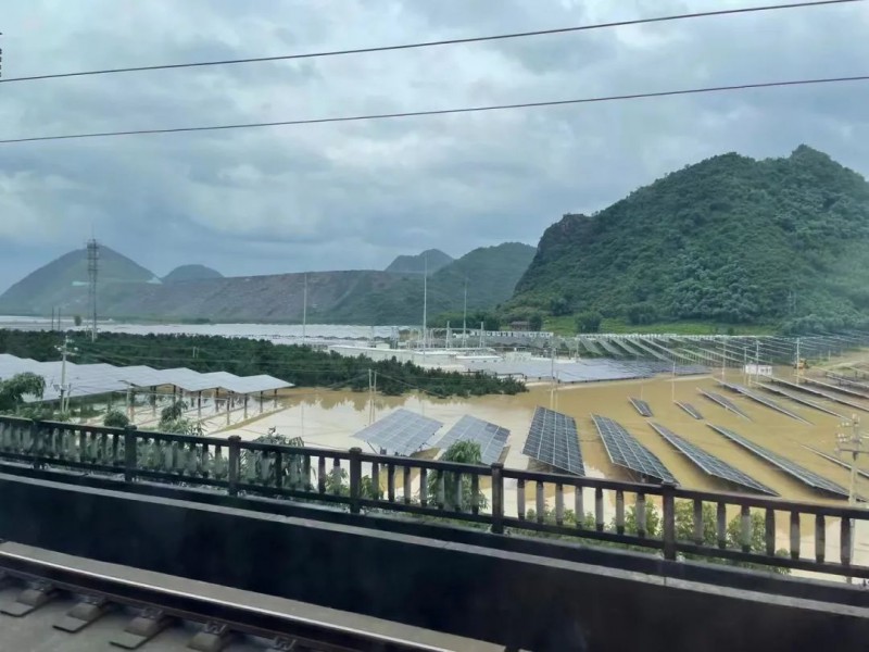 地面電站秒變漂浮電站，又一光伏電站被水淹！