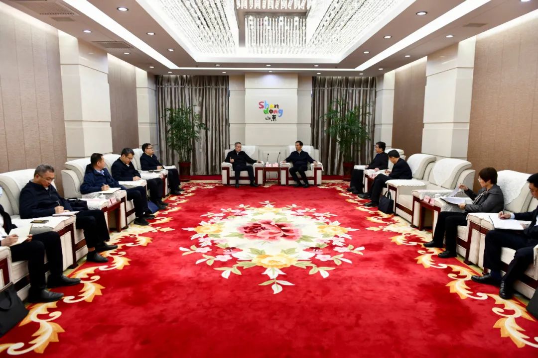 大唐山東發(fā)電公司黨委書記、董事長趙永力拜會菏澤市委副書記、市長張倫