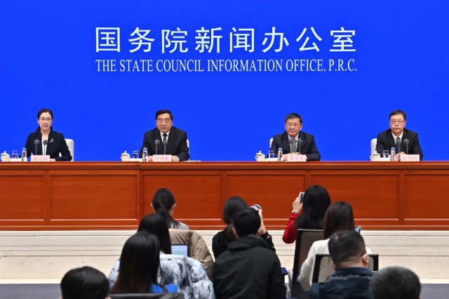 國家發(fā)改委：健全多能互補綜合應(yīng)急調(diào)度機制，推動風(fēng)、光發(fā)電多發(fā)滿發(fā)