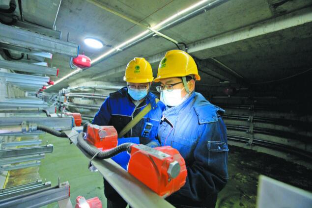 銀川供電公司：“臨近春節(jié)，保障居民安全可靠用電更是頭等大事”