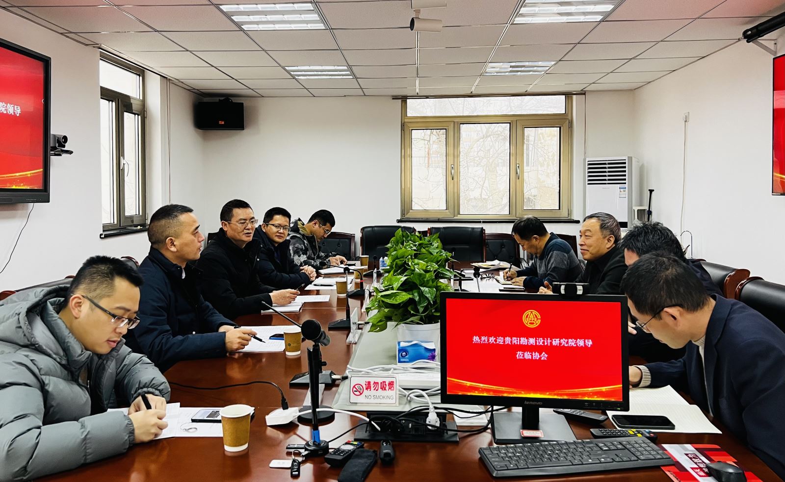 中國電力規(guī)劃設(shè)計協(xié)會李愛民與中國電建貴陽院、國網(wǎng)江蘇電力設(shè)計咨詢公司領(lǐng)導座談交流