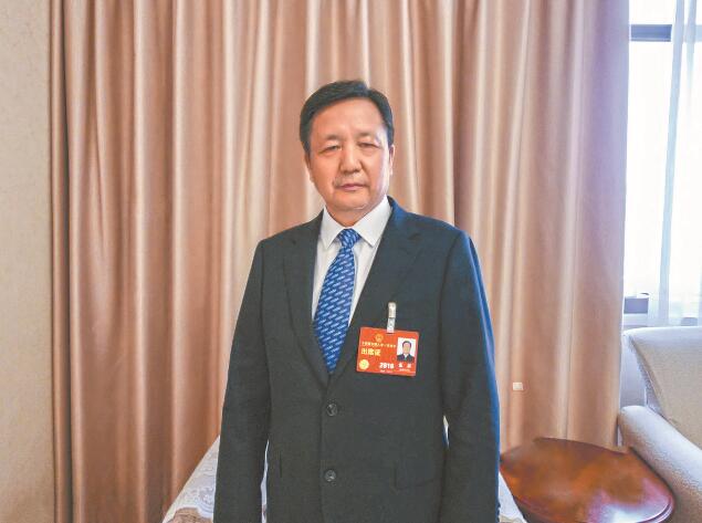 新型電力系統(tǒng)建設(shè)為電力裝備制造業(yè)帶來新機遇——訪全國人大代表，全國工商聯(lián)副主席，特變電工股份有限公司黨委書記、董事長張新