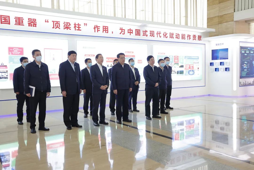 重慶市委書記袁家軍、市長胡衡華與國家電網(wǎng)董事長辛保安、總經(jīng)理張智剛會談