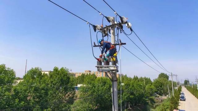 國網(wǎng)安陽供電公司一次綜合檢修力?！?年0跳”