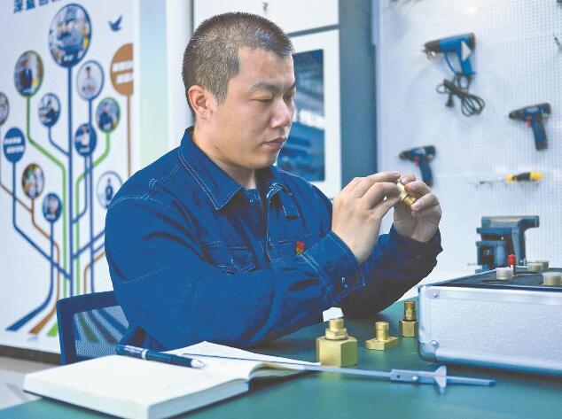 何龍：扎根北疆9年，他找到了自己的位置