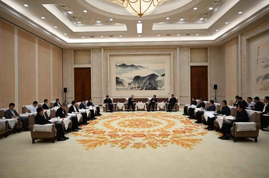 三峽集團(tuán)董事長、黨組書雷鳴山拜會江蘇省委書記信長星、 省長許昆林