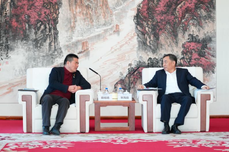 宋海良與“三新”聯(lián)盟成員遠東控股集團創(chuàng)始人、董事局主席蔣錫培會談