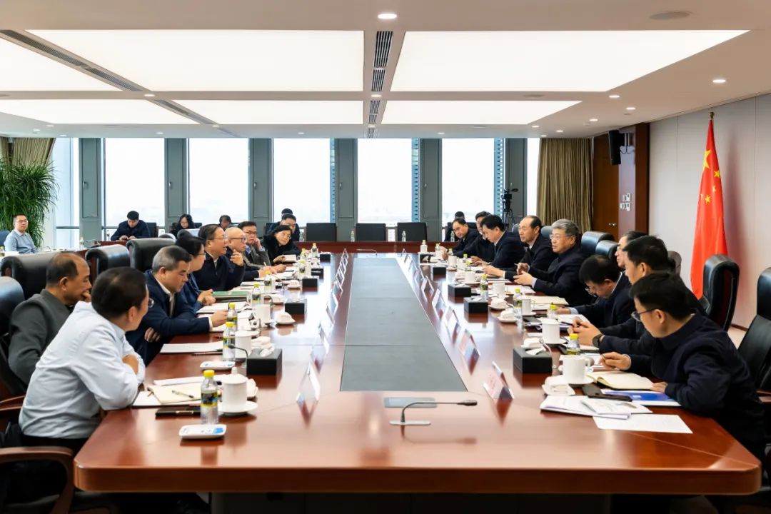 國(guó)家能源集團(tuán)董事長(zhǎng)劉國(guó)躍會(huì)見廣西壯族自治區(qū)政府黨組成員、國(guó)資委黨委書記秦如培