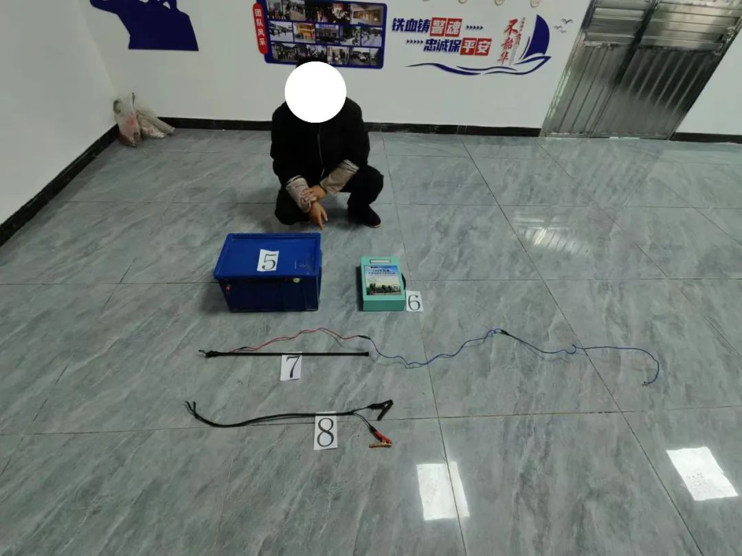 私設電網(wǎng)捕“野味”，真刑!
