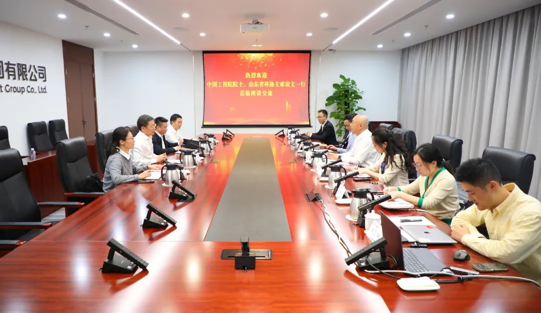 中國電氣裝備黨委書記、董事長李洪鳳會見中國工程院院士、山東省科協(xié)主席凌文