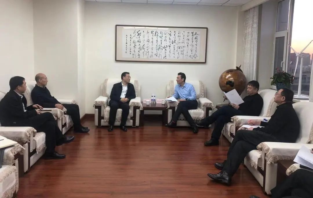 華電吉林公司黨委書記孫毅、黨委副書記鄭成杰拜會吉林省能源局黨組書記、局長趙彥峰