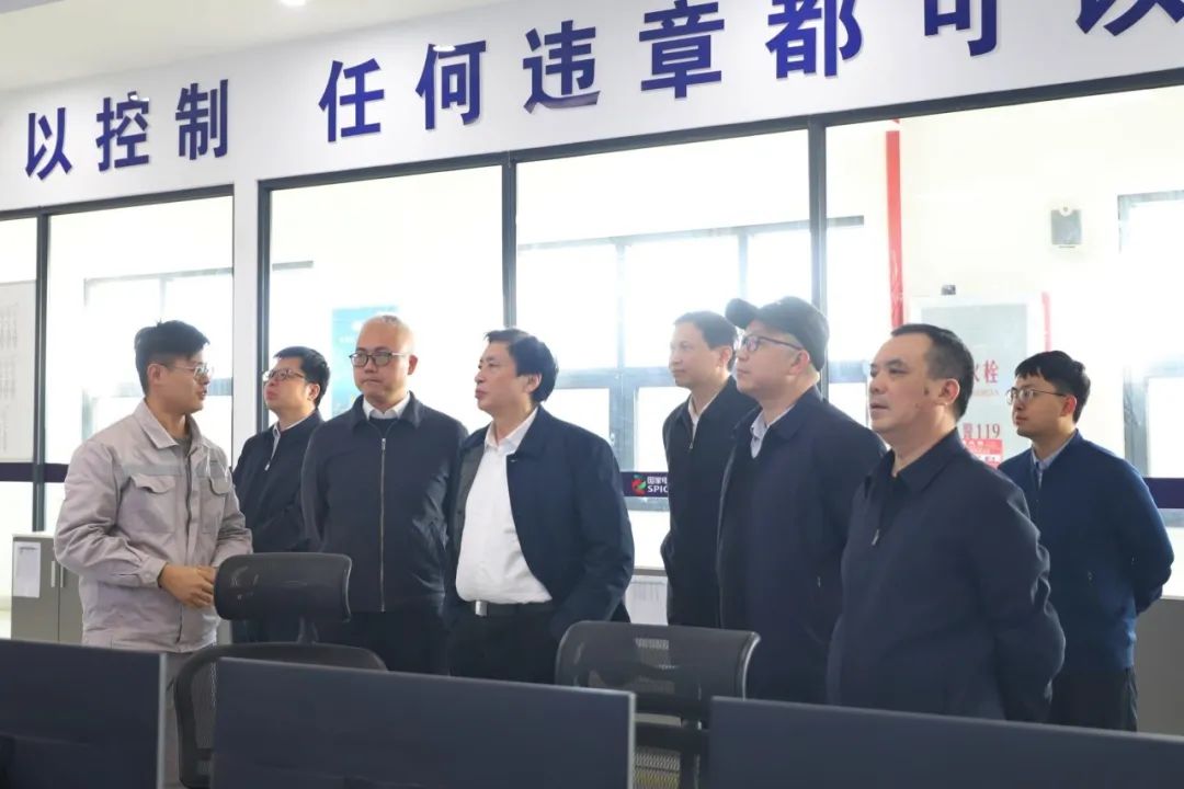 中國(guó)工程院院士謝和平調(diào)研前詹風(fēng)電、前詹港電