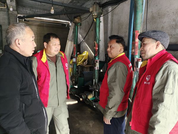 湖北竹溪供電公司嚴(yán)明從業(yè)紀(jì)，擦亮服務(wù)窗