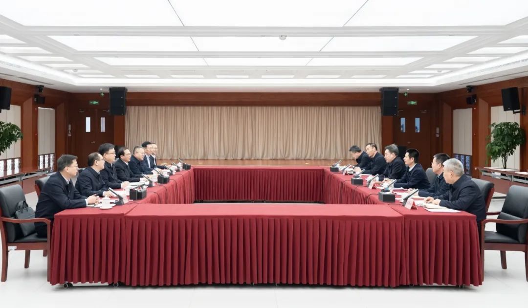 華電集團江毅、葉向東拜會國家能源局黨組書記、局長王宏志