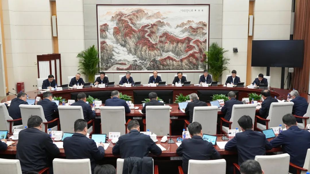 中國石油集團碳達(dá)峰碳中和、新興產(chǎn)業(yè)領(lǐng)導(dǎo)小組會議召開