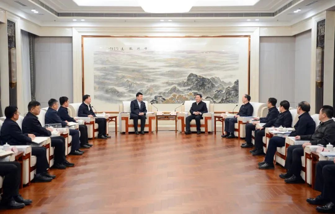 大唐集團黨組書記呂軍、總經(jīng)理張傳江拜會遼寧省委書記郝鵬、省長李樂成